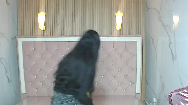 Sophie jones b online show from February 2026 12:55:02 AM