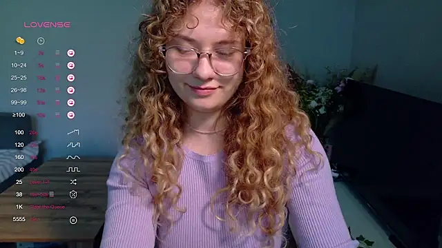 Milounee online show from May 2026 12:33:01 PM