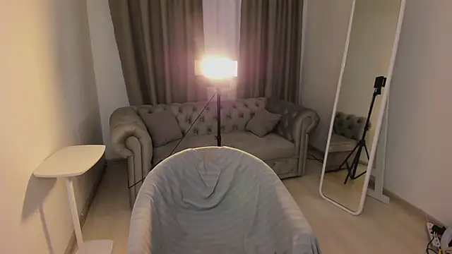 Lollita Morgan online show from April 2026 05:44:02 AM