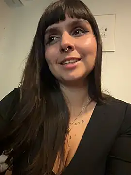 lovelyjinny online show from February 2026 10:01:01 PM