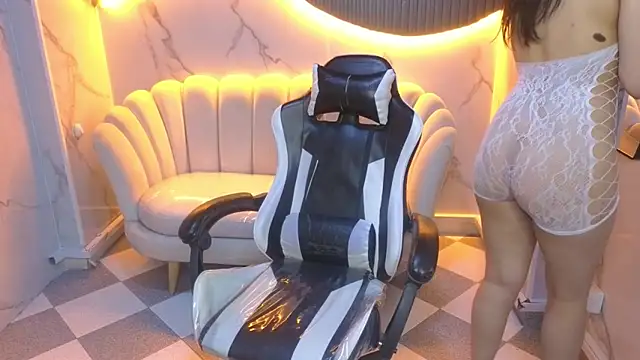 Valerie moon b online show from March 2026 12:53:02 PM