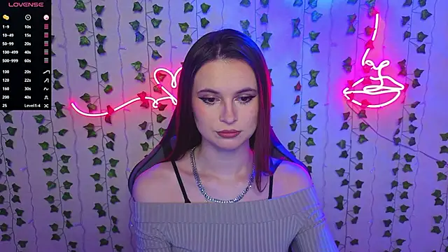 Snapshot of AliceIMonta chatting on March 2026 02:24:01 PM AliceIMonta online show from March 2026 02:24:01 PM