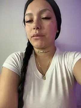 Miia  Taylor online show from February 2026 02:55:02 AM