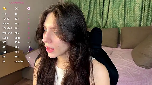 lunawho online show from May 2026 09:45:01 PM