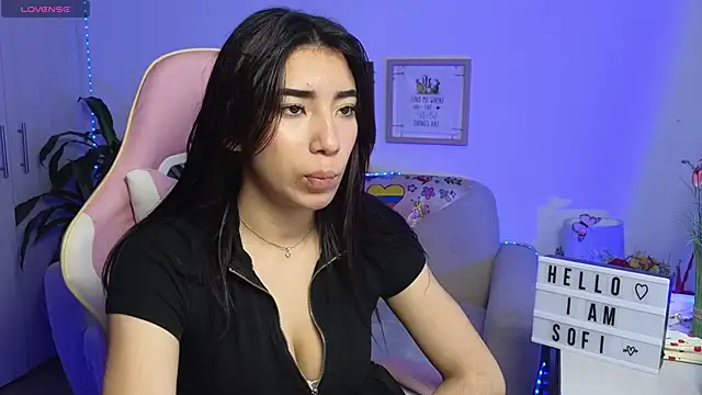 Sofiagomez777 online show from February 2026 01:54:01 PM