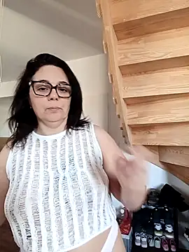 pulpeuse64 online show from March 2026 08:18:02 AM