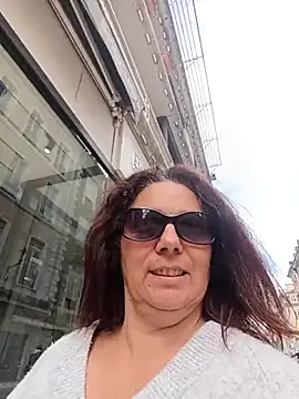 pulpeuse64 online show from April 2026 10:30:01 AM