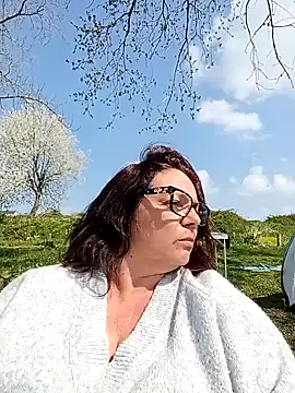 pulpeuse64 online show from March 2026 12:05:01 PM