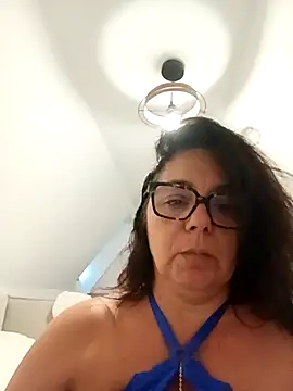 pulpeuse64 online show from May 2026 06:23:01 PM