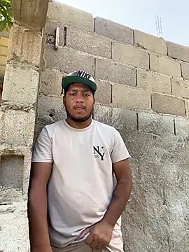 Snapshot of Danny_black11 chatting on February 2026 07:25:01 PM Danny black11 online show from February 2026 07:25:01 PM