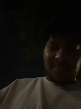 Snapshot of Danny_black11 chatting on February 2026 01:04:01 AM Danny black11 online show from February 2026 01:04:01 AM