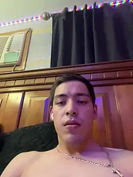 Snapshot of Tupapi696969q chatting on April 2026 04:41:02 AM Tupapi696969q online show from April 2026 04:41:02 AM