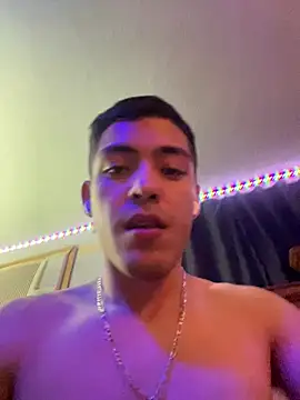 Snapshot of Tupapi696969q chatting on May 2026 05:15:02 AM Tupapi696969q online show from May 2026 05:15:02 AM