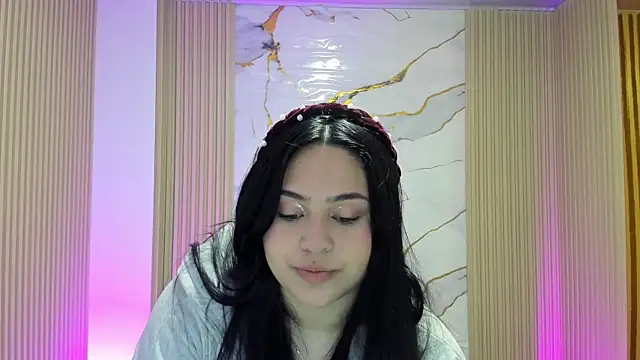 Siena Tay online show from April 2026 11:50:01 AM