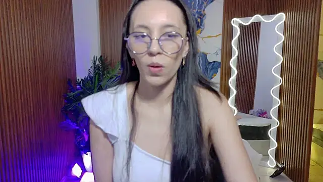 Snapshot of Athenaa_tay chatting on July 2026 03:39:02 AM Athenaa tay online show from July 2026 03:39:02 AM