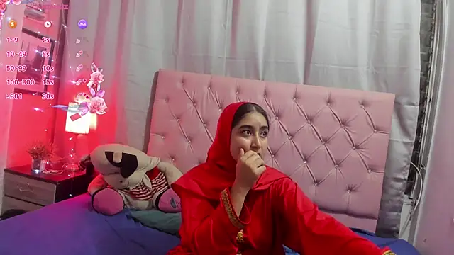 SamiraAwada online show from March 2026 07:26:01 PM