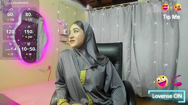 SamiraAwada online show from March 2026 06:41:01 PM