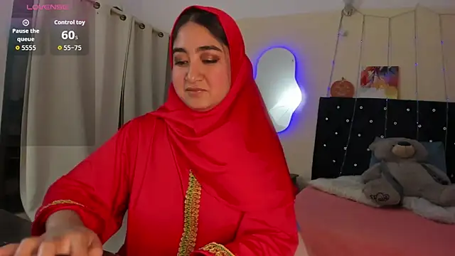 Snapshot of SamiraAwada chatting on May 2026 12:08:01 PM SamiraAwada online show from May 2026 12:08:01 PM