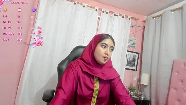 SamiraAwada online show from March 2026 06:56:02 PM