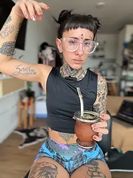 xsadtanas online show from February 2026 04:51:02 PM