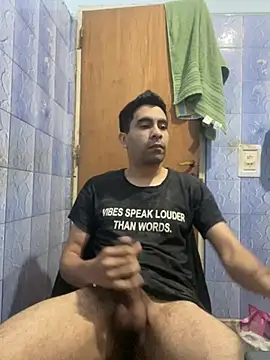 Snapshot of jonathan_yoni chatting on June 2026 09:04:02 AM jonathan yoni online show from June 2026 09:04:02 AM