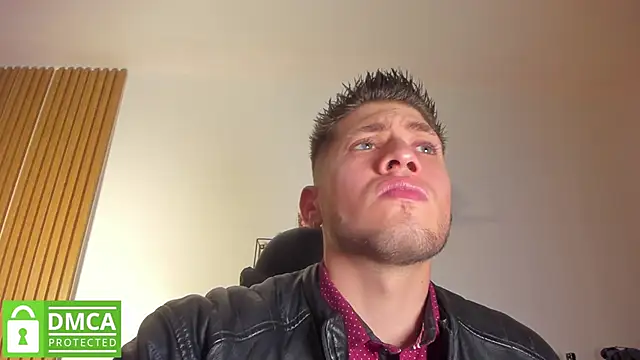 SebastianMaximoff  online show from May 2026 08:04:01 PM