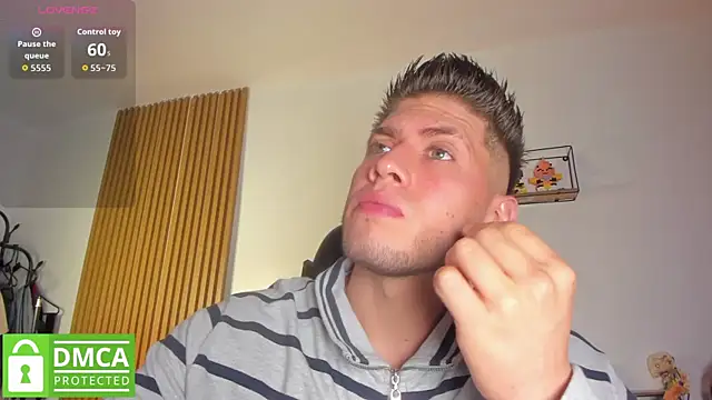 SebastianMaximoff  online show from May 2026 07:43:02 PM