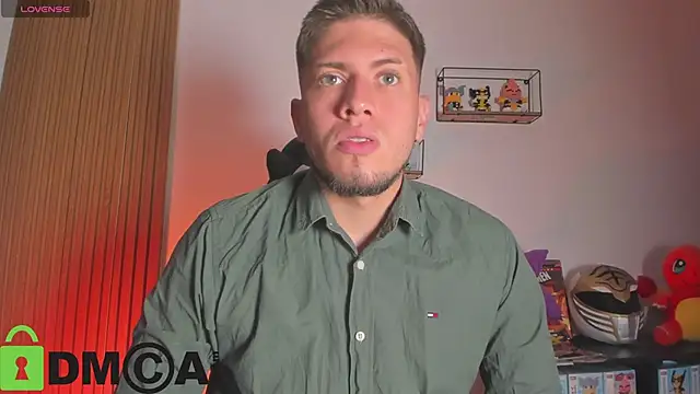 Snapshot of SebastianMaximoff_ chatting on February 2026 07:22:01 PM SebastianMaximoff online show from February 2026 07:22:01 PM