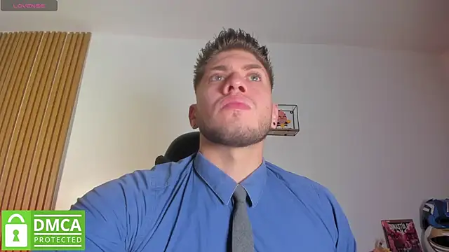 Snapshot of SebastianMaximoff_ chatting on June 2026 07:59:02 PM SebastianMaximoff online show from June 2026 07:59:02 PM