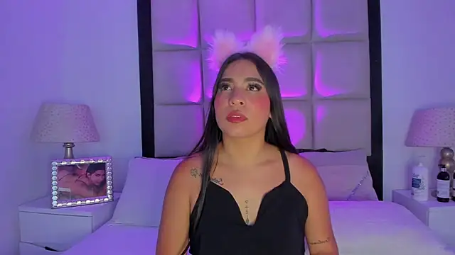 SussyFox online show from April 2026 03:19:01 AM