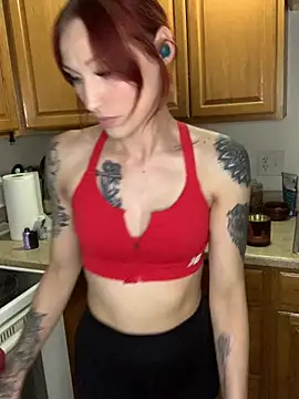 Snapshot of ThornsandHoney chatting on February 2026 03:47:01 AM ThornsandHoney online show from February 2026 03:47:01 AM