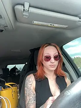 ThornsandHoney online show from May 2026 06:33:01 PM