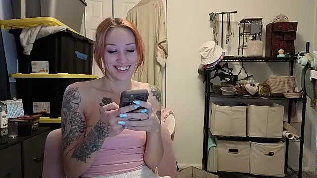 ThornsandHoney online show from May 2026 05:57:02 PM