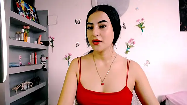 Snapshot of charlotte_petit_ chatting on February 2026 04:59:01 PM charlotte petit online show from February 2026 04:59:01 PM