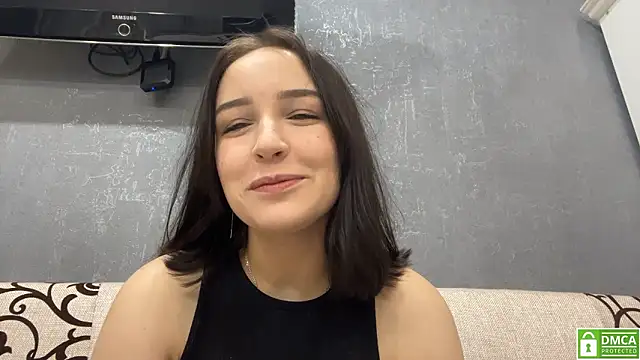 Sylynisem online show from February 2026 07:35:01 PM