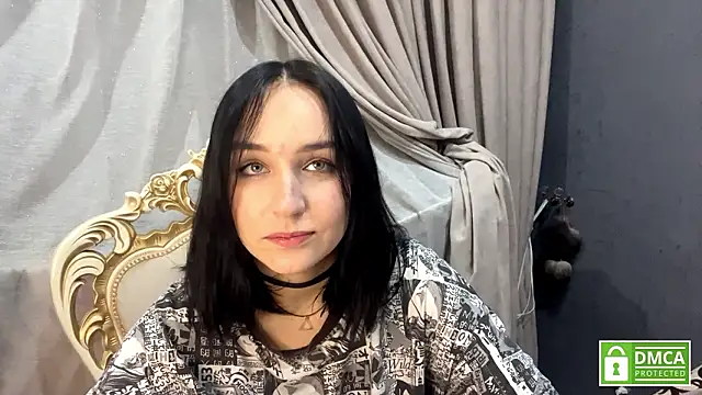 Sylynisem online show from February 2026 07:14:02 PM