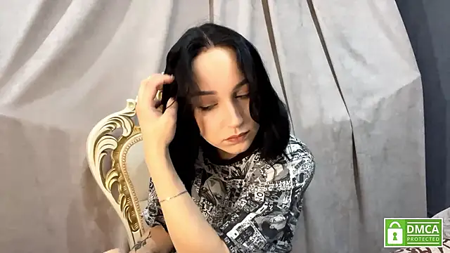 Sylynisem online show from February 2026 07:14:01 PM