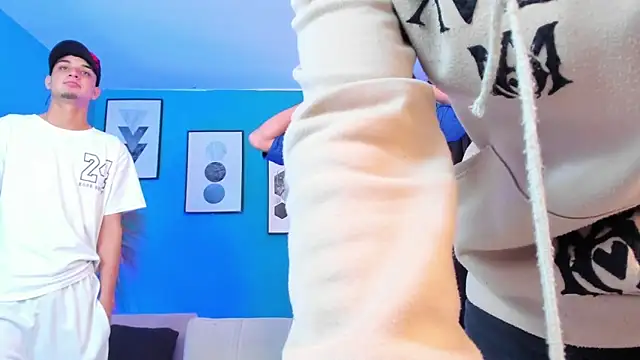 Snapshot of KingOfHeavens_2 chatting on February 2026 08:20:01 PM KingOfHeavens 2 online show from February 2026 08:20:01 PM