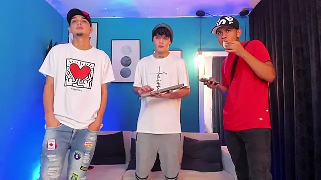 Snapshot of KingOfHeavens_2 chatting on February 2026 06:24:02 AM KingOfHeavens 2 online show from February 2026 06:24:02 AM