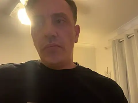 malcolm2334 online show from April 2026 06:36:01 PM