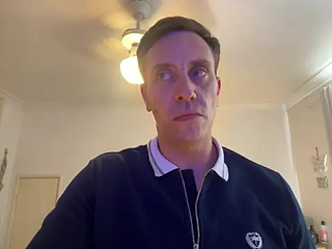 Snapshot of malcolm2334 chatting on June 2026 08:31:02 AM malcolm2334 online show from June 2026 08:31:02 AM