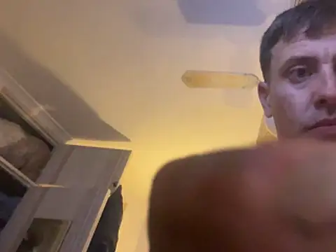 malcolm2334 online show from June 2026 01:27:02 AM