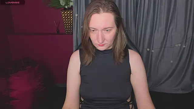 SelestiaSnata online show from June 2026 05:02:01 PM