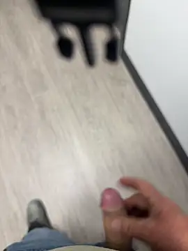 yolanda339 online show from April 2026 05:06:02 PM