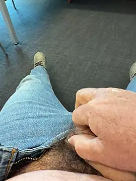 yolanda339 online show from April 2026 02:34:01 PM