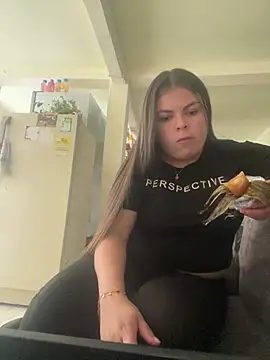 EvaLuna25 online show from March 2026 10:19:01 PM