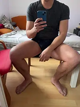 Snapshot of heytherez chatting on March 2026 03:15:01 PM heytherez online show from March 2026 03:15:01 PM