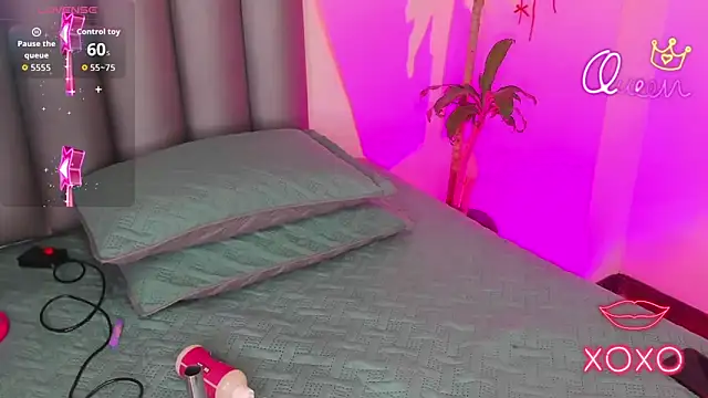 Miaa-Foxx online show from March 2026 08:10:02 PM