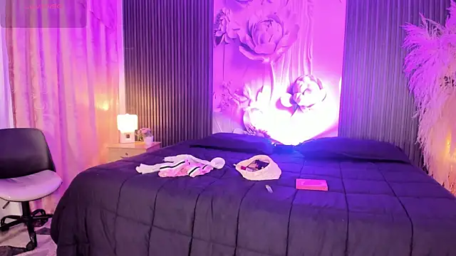 JazminRusso  online show from April 2026 04:58:01 AM