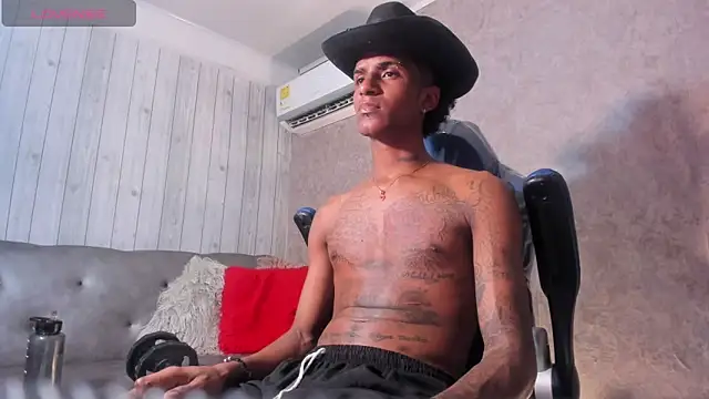 Snapshot of scarlettqueenx chatting on February 2026 08:17:01 PM scarlettqueenx online show from February 2026 08:17:01 PM